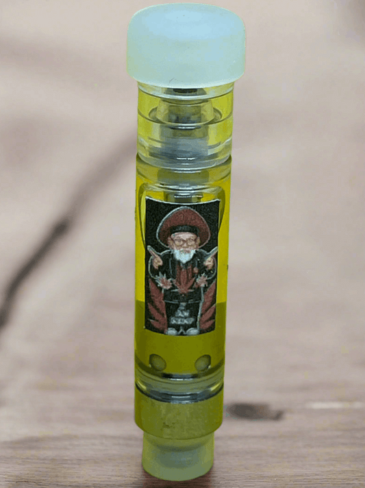 I Am Hemp Inc 1 Gram THCa Live Resin Cartridge vape with clear glass and black mouthpiece, showing the cartridge's liquid inside.