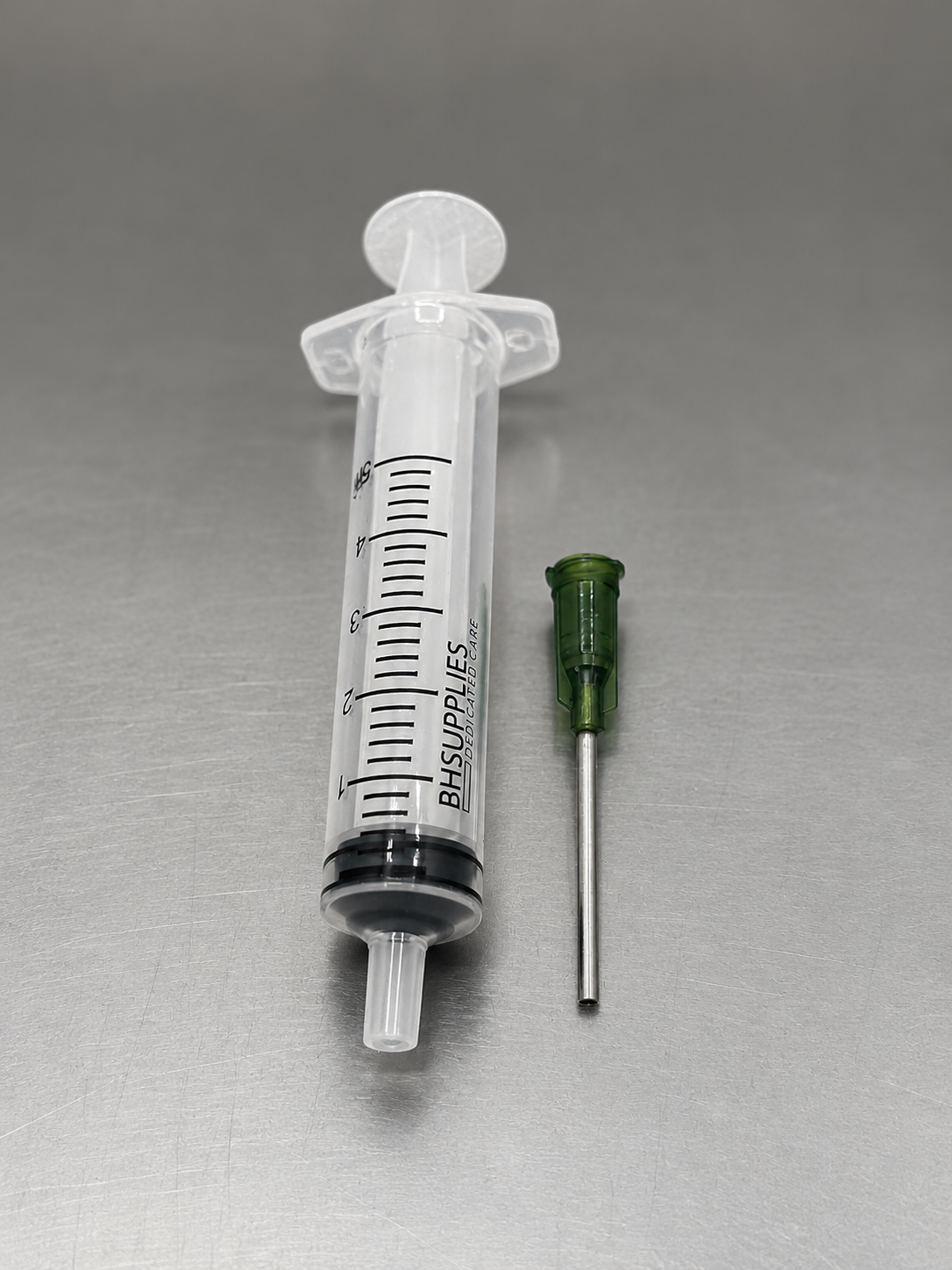 3ML Plastic Syringe with 16 Gauge Syringe Tip